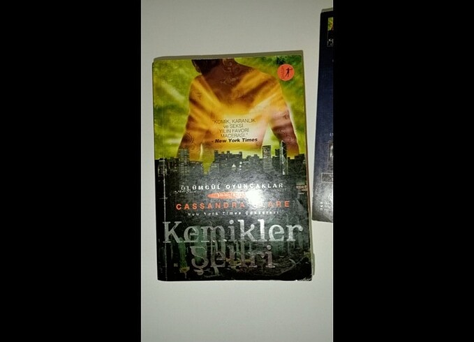 kemikler şehri 