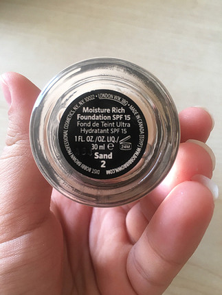 universal Beden çeşitli Renk Bobbi Brown Moisture Rich Fondöten 2(Sand)