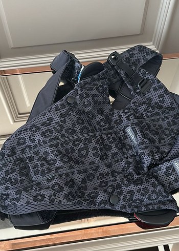 BabyBjörn Mini 3D Mesh Bebek Kanguru - Görsel 4