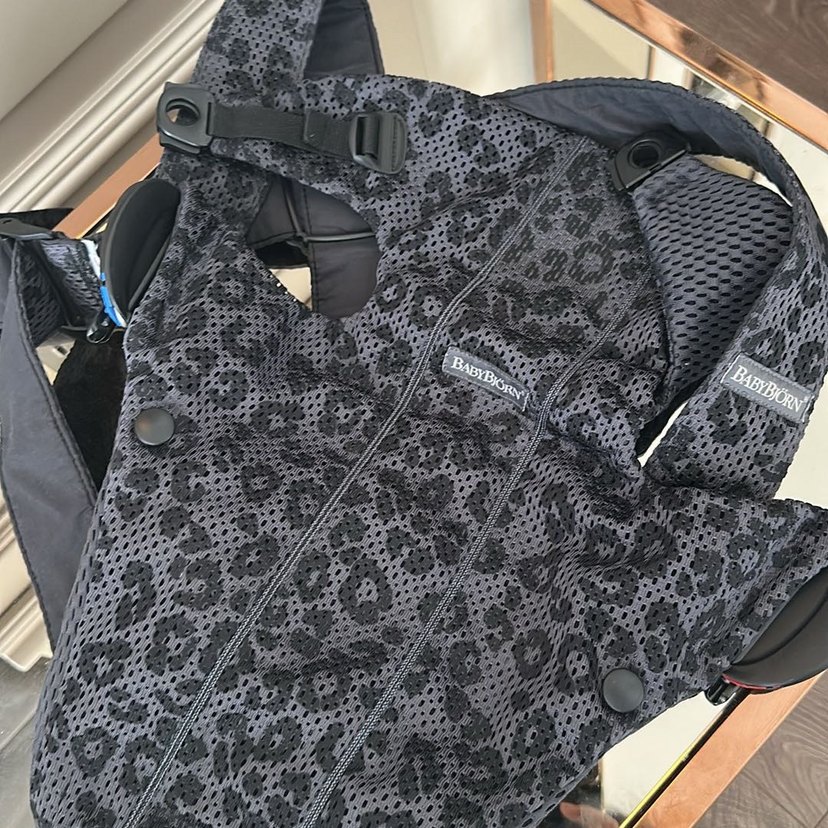 BabyBjörn Mini 3D Mesh Bebek Kanguru - Görsel 5