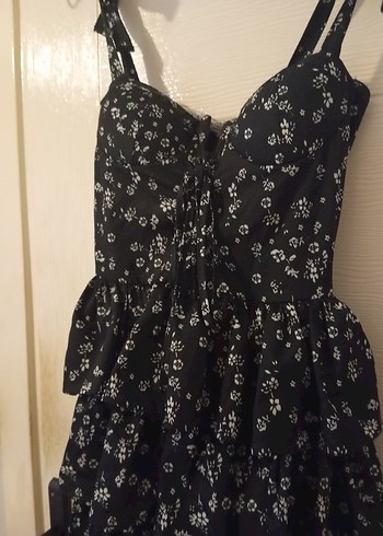 Fırfırlı Siyah Straplez Elbise - Görsel 6