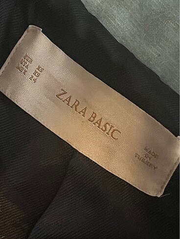 xs Beden Zara kısa palto