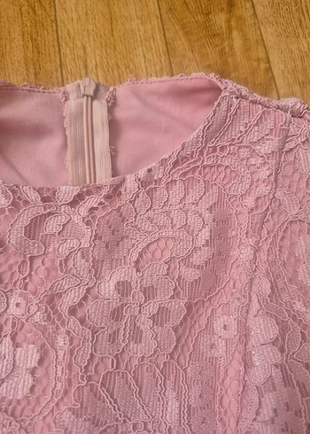 11-12 Yaş Beden Dantel Detaylı Pembe Kız Elbisesi
