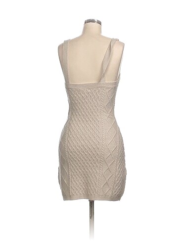 xs Beden H&M Kısa Elbise %70 İndirimli.