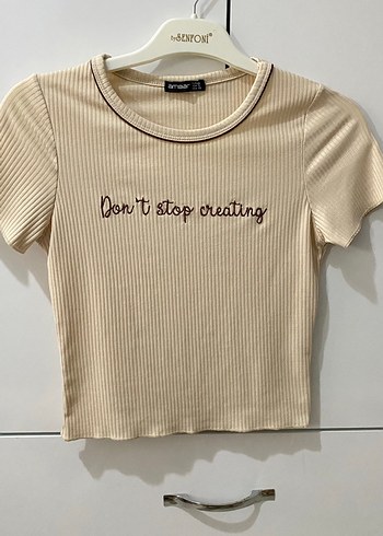 Bej Kısa Kollu Crop Tişört