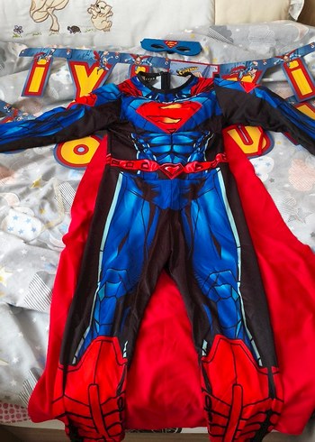 Kırmızı Süper Kahraman Temalı Askısız Çocuk Kostümü - Görsel 2