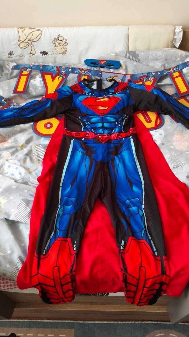 Kırmızı Süper Kahraman Temalı Askısız Çocuk Kostümü - Görsel 2