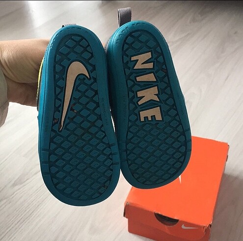 23 Beden Nike Bebek spor ayakkabı