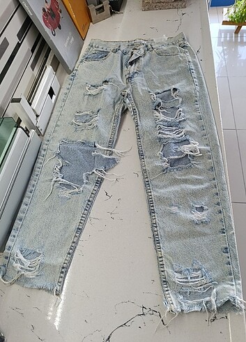 Pull and Bear Mom jean 