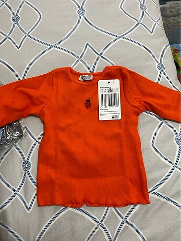 Nakışlı tshirt