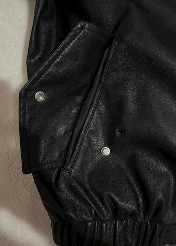 BERSHKA Siyah Deri Kadın Ceket - Görsel 4