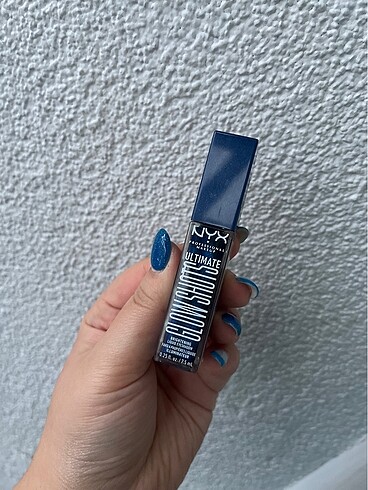 nyx glow shots mavi likit far