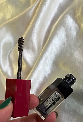 maybelline kaş sabitleyici tattoo brow gel super lock - Görsel 2