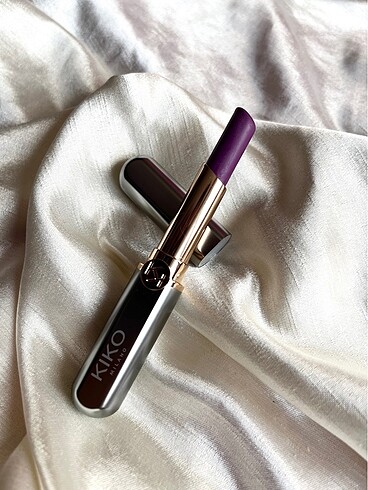 Kiko unlimited stylo 23 mor ruj