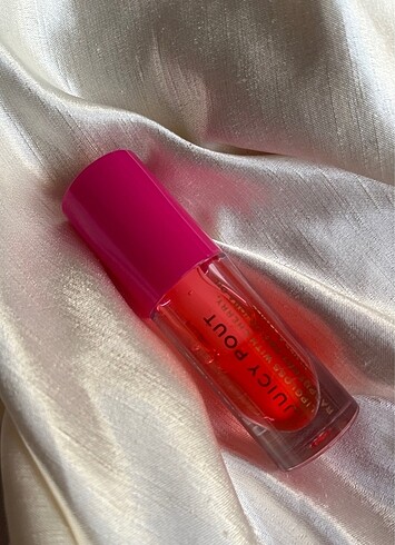 revolution juicy pout dudak yağı lip oil