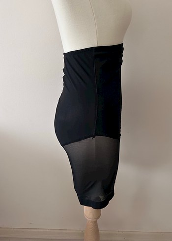 Siyah Korse - Görsel 2