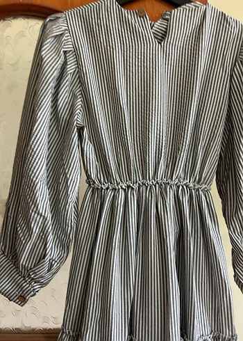 Gri Çizgili Uzun Kadın Elbise - Görsel 4