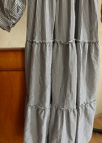 Gri Çizgili Uzun Kadın Elbise - Görsel 5