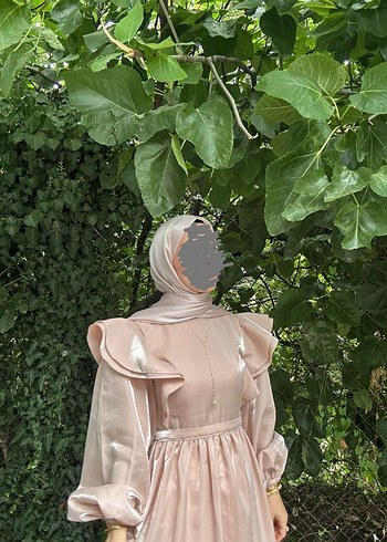 Fırfırlı Yüksek Yakalı Uzun abiye - Görsel 6