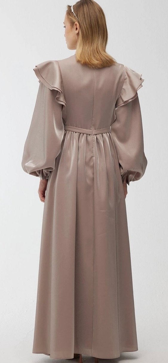 Fırfırlı Yüksek Yakalı Uzun abiye - Görsel 3