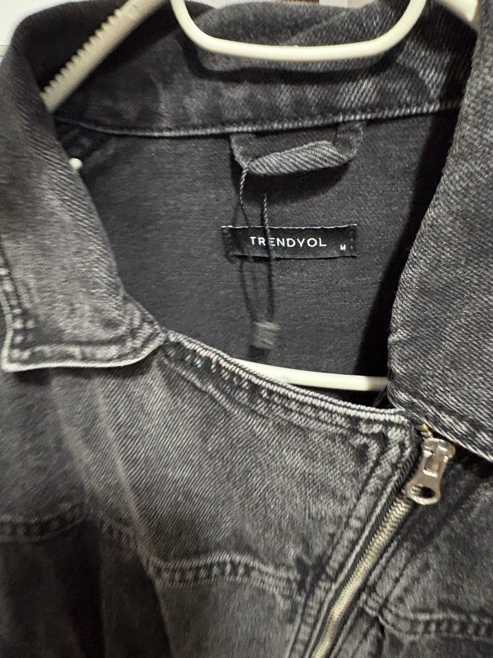 Gri Kadın Denim Fermuarlı Ceket - Görsel 3