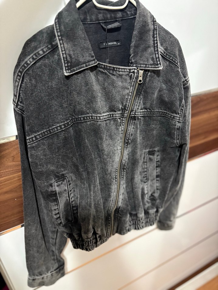 Gri Kadın Denim Fermuarlı Ceket - Görsel 2