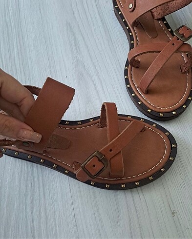 Zara Hakiki deri 40 numara