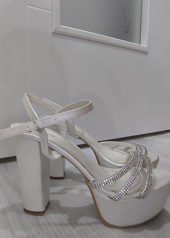 Beyaz Stiletto Topuklu Abiye Ayakkabı gelin ayakkabısı - Görsel 2