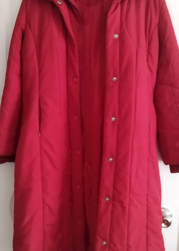 Düğmeli Kırmızı Kadın Uzun Kışlık Mont fiyat sorunuz - Görsel 2