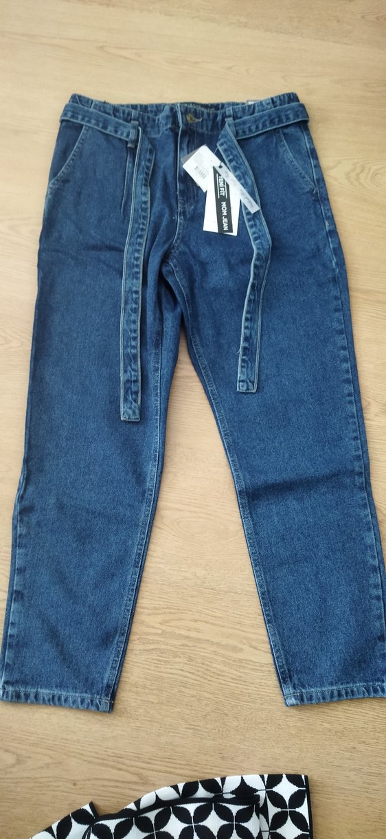 Kadın Lacivert Bol Kesim Kemerli Jean fiyat sorun - Görsel 2