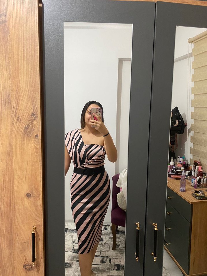 Pembe Zebra Desenli Drapeli Uzun Kalem Elbise - Görsel 5