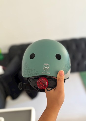 Yeşil Baskılı Biker Kaskı Velcro Bantlı - Görsel 2