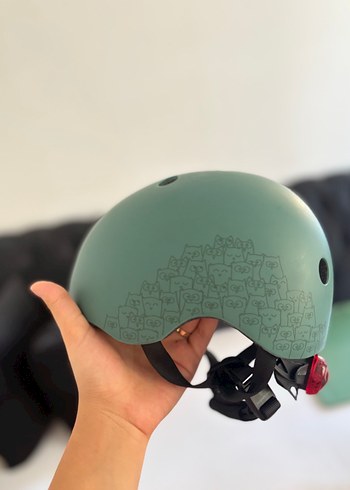 Yeşil Baskılı Biker Kaskı Velcro Bantlı - Görsel 3