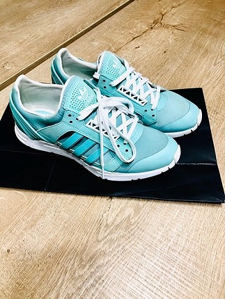 Orjinal adidas su yeşili ayakkabı