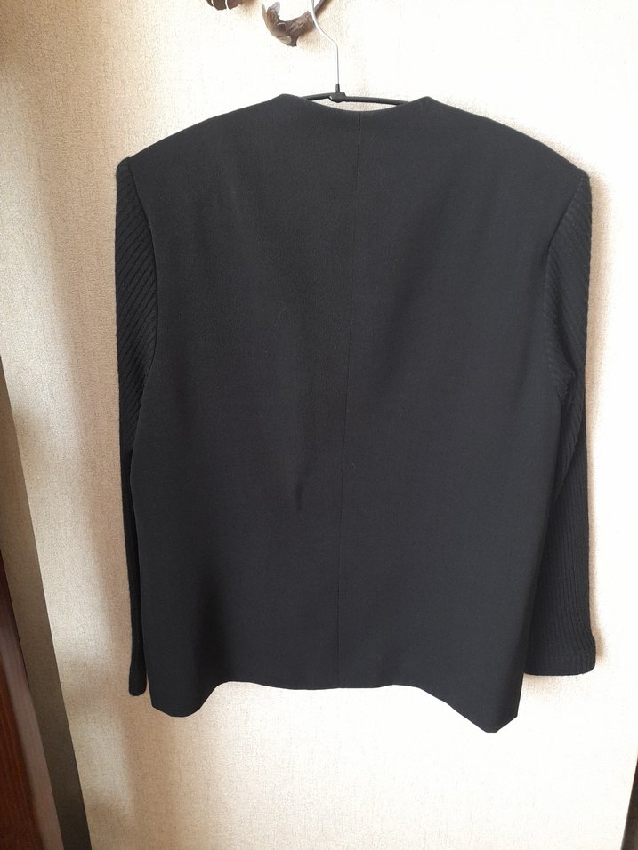 Düğmeli Siyah Keten Kadın Blazer - Görsel 4