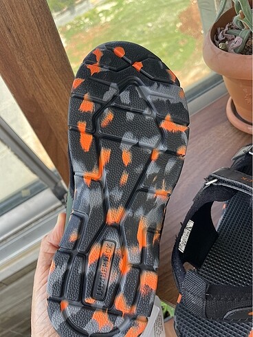 34 Beden siyah Renk Lumberjack 34 Numara Sandalet
