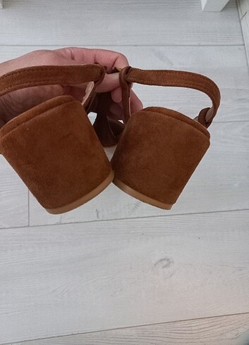 Zara Pumps up sandalet