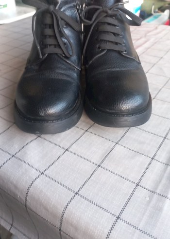 Siyah Tokalı Erkek Goth Bot - Görsel 2