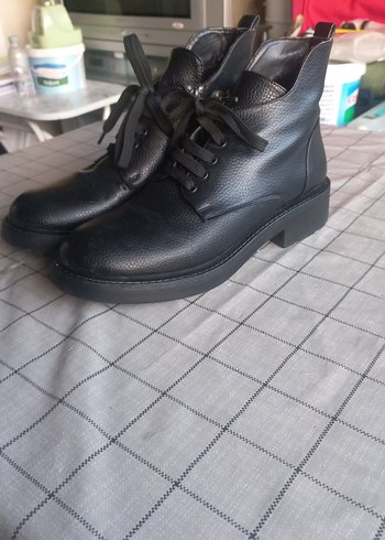 Siyah Tokalı Erkek Goth Bot - Görsel 3