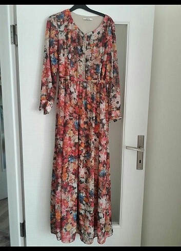 XXL beden çiçek desenli uzun elbise