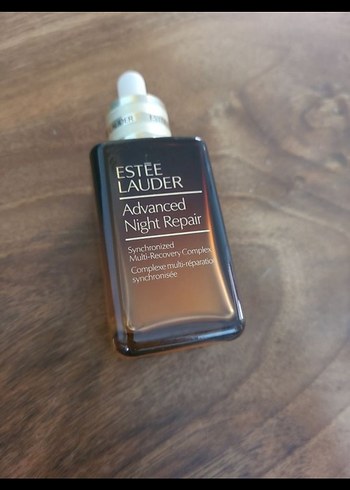 Estée Lauder Gelişmiş Gece Onarıcı Serum - Görsel 2