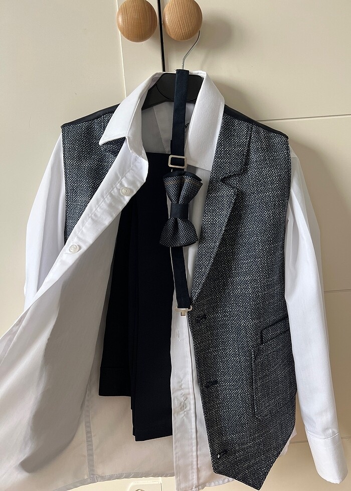 Çocuk yelekli takım elbise 5-6 yaş - Görsel 3