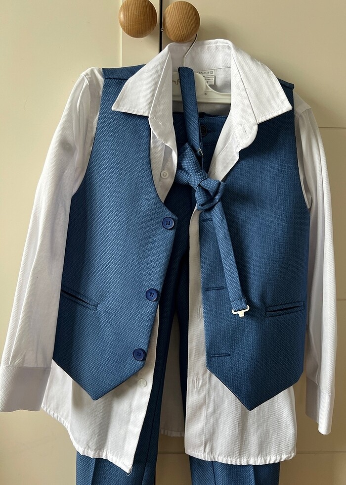 Çocuk takım elbise - Görsel 3