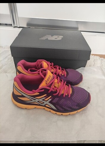 Asics spor ayakkabi