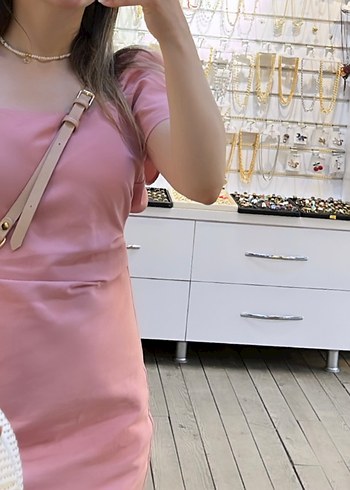 Zara mini sırt dekolteli elbise - Görsel 2