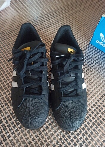 38 Beden siyah Renk Adidas Superstar Ayakkabı