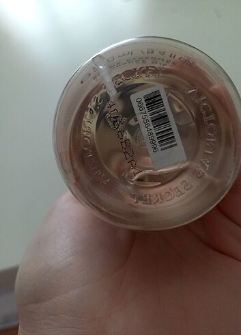 Beden Victoria secret bare vanilla vücut spreyi