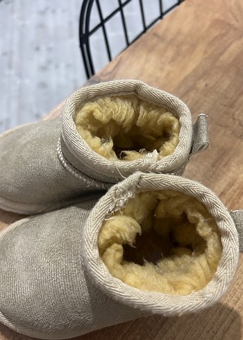 Kız bebek ugg - Görsel 4