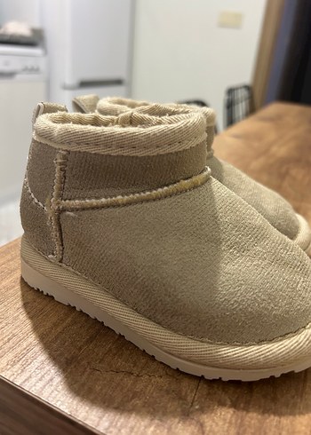 Kız bebek ugg - Görsel 2