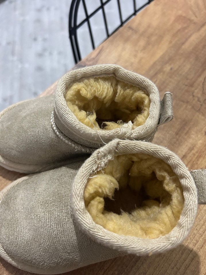 Kız bebek ugg - Görsel 4